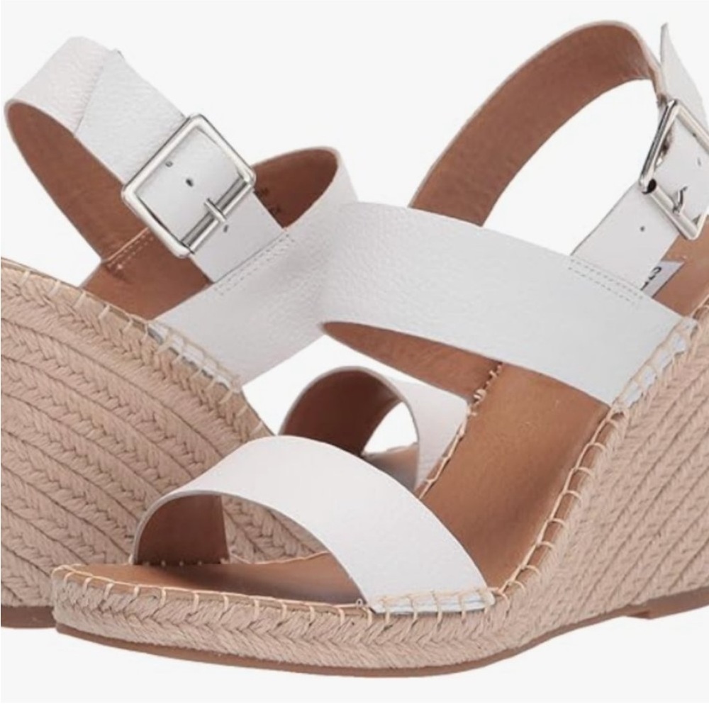 Steve Madden Uri Wedge